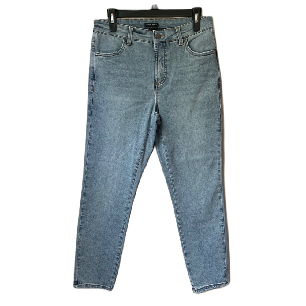 Universal Standard seine high rise skinny jeans 8 distressed light blue stretchy